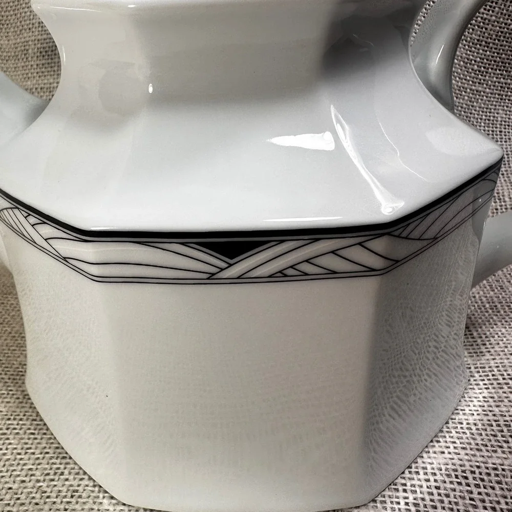 Studio Nova Synthesis Y0031 Teapot White Octagonal Art Deco Black Trim Porcelain